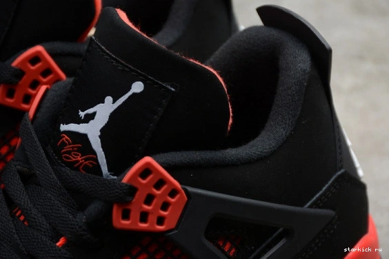 4 CT8527-016 Retro Red Thunder Jordan CT8527-016 Air 0727